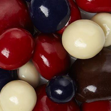 Deluxe Milk Chocolate Covered Berry Mix - 16oz